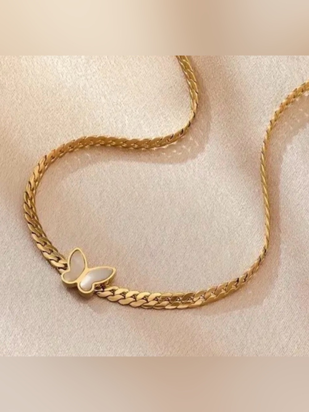 Dainty Mother of Pearl Butterfly Pendant Gold Plated Cuban Chain Necklace Boho